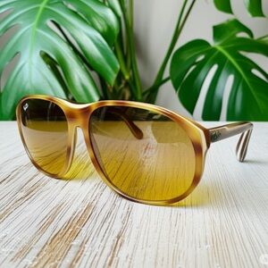 BAUSCH & LOMB B&L RAY-BAN vintage arcadia sunglasses USA top gradient mirror